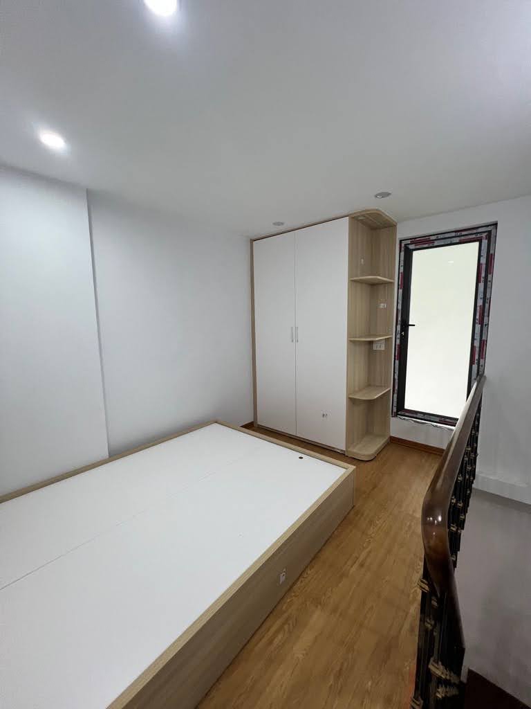 BÁN NHÀ TT 2 TẦNG, 80M2, PHỐ 8/3, QUYNH MAI, HAI BÀ TRƯNG - GIÁ CHỈ 2.9 TỶ - SỔ ĐỎ CHÍNH CHỦ - Ảnh 3